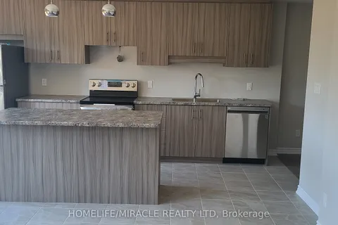 17 Renfrew Trail, ON L3C 0K2