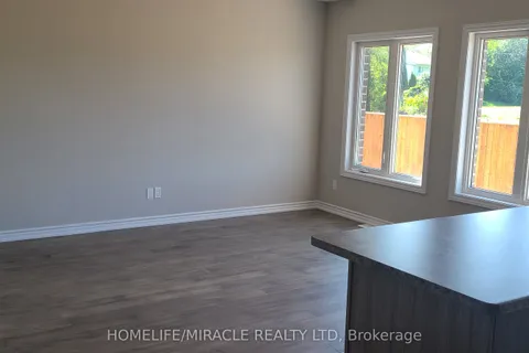 17 Renfrew Trail, ON L3C 0K2