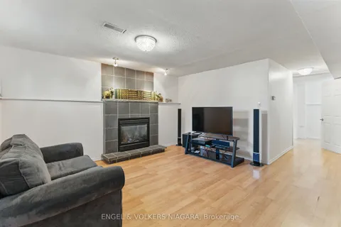 6137 Kirkland Drive, ON L2H 2A7