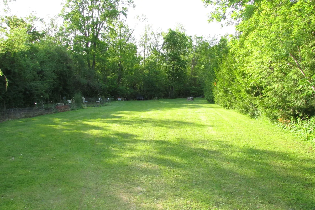 692 North Shore Drive, ON K0L 1B0