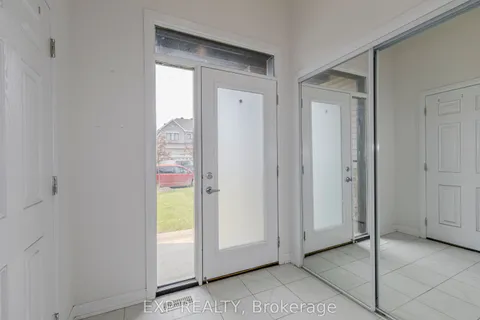 727 Cashmere Terrace, Barrhaven, ON K2J 6Z6