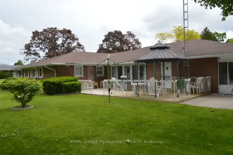 9 Parkview Heights, ON K8V 5L9