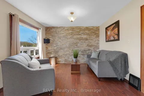 239 Becken Crescent, ON L3B 5N4