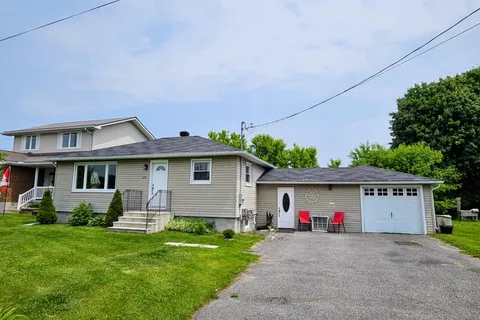 3131 Duval Avenue, ON K6K 1C1