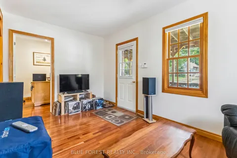 140 Emerson Avenue, ON N5Z 3L6