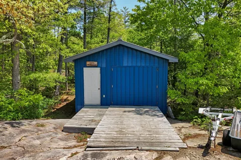 6646 1040LittleBeausoleil Island, ON P0E 1E0