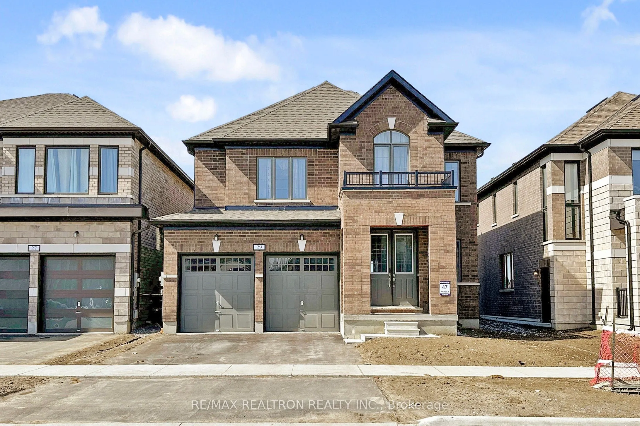 29 O'neil Street, ON K9V 0R4
