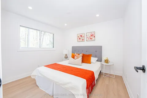 281 PARKMOUNT Drive, ON N2L 5R4