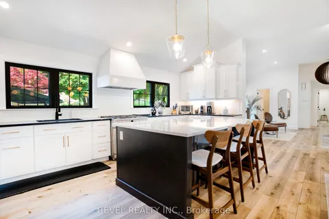 793 Green Lane, ON N6H 2V2