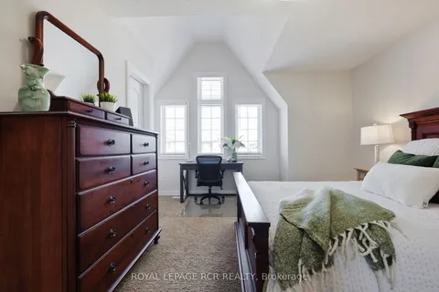 122 Taylor Drive, ON L9W 6P1