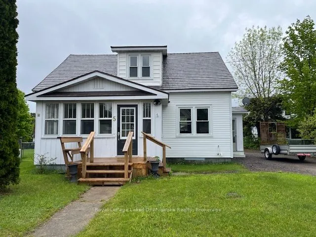 5 Main Street, ON P0A 1Z0