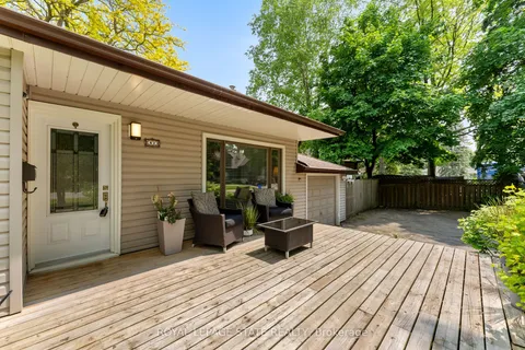 82 Gilbert Avenue, ON L9G 1R4