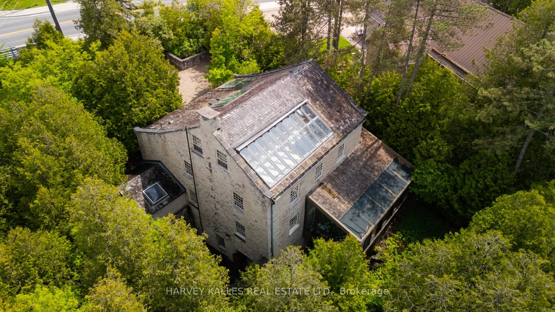 243 Main Street, ON N0B 2K0