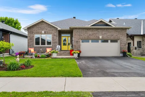 34 Senators Gate Drive, ON K7H 0B5