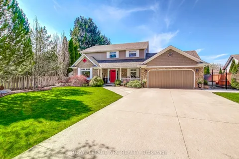 3 LOWER CANADA Drive, ON L0S 1J0