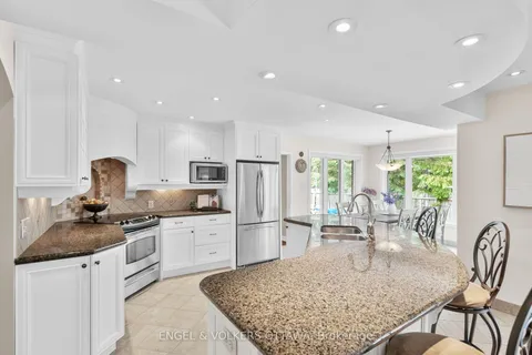 1089 Island View Drive, Manotick - Kars - Rideau Twp and Area, ON K4M 1J8