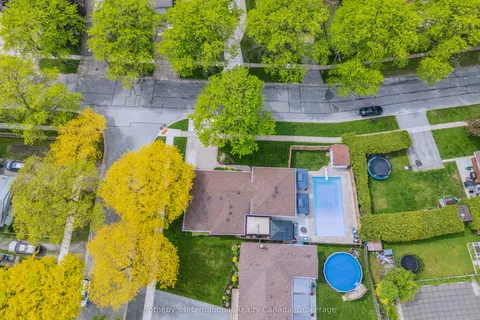 6845 Wilinger Street, ON L2J 2B5