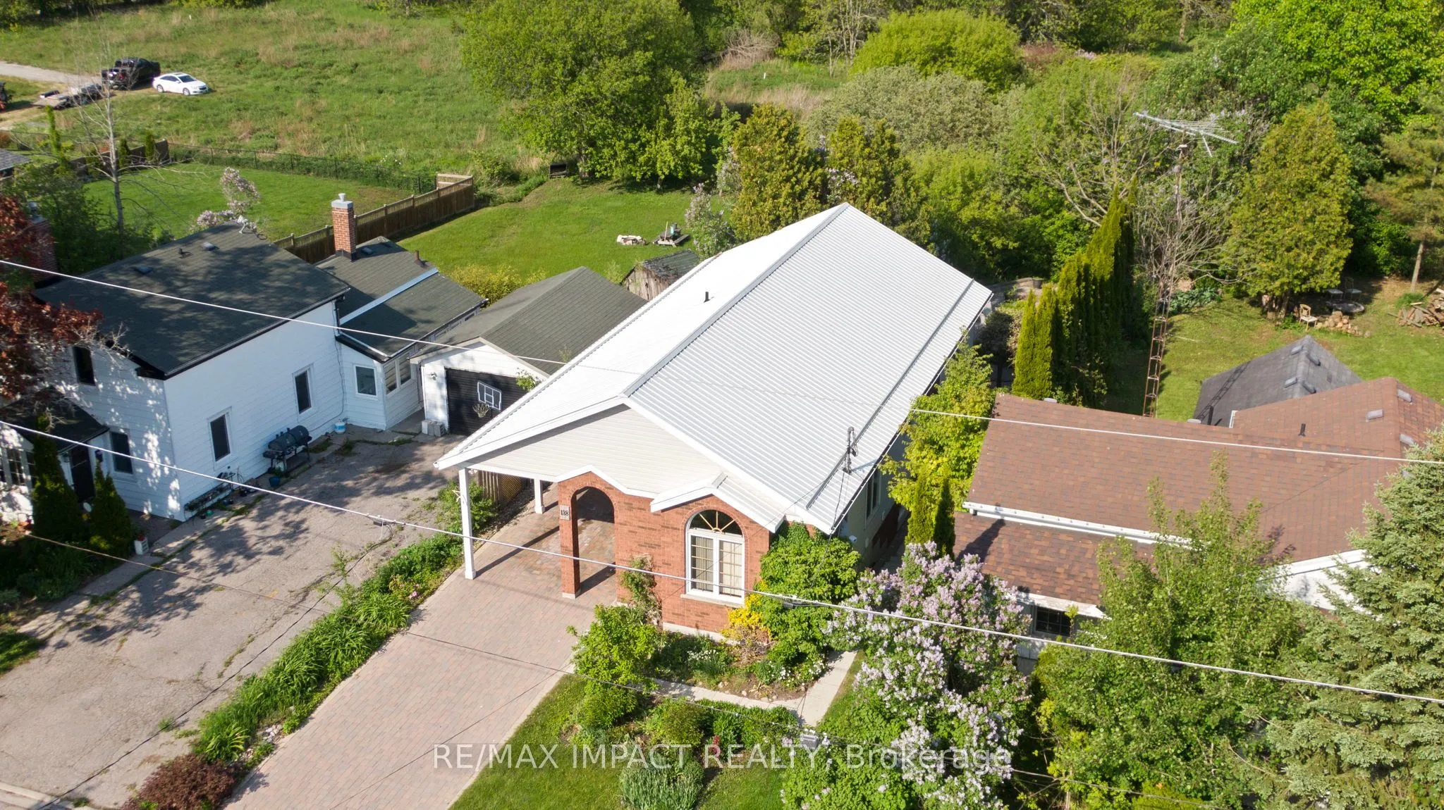 138 Tremaine Street, ON K9A 2Z3