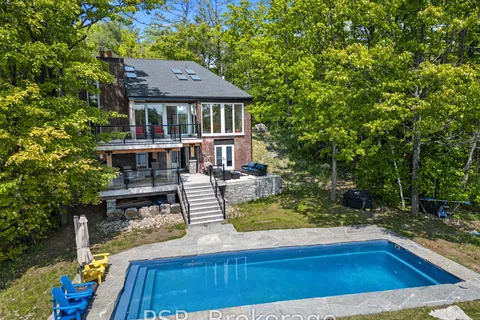 1030 South Sunset Bay Road, ON P1P 1R2