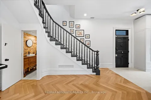 512 COOPER Street, Ottawa Centre, ON K1R 5J2