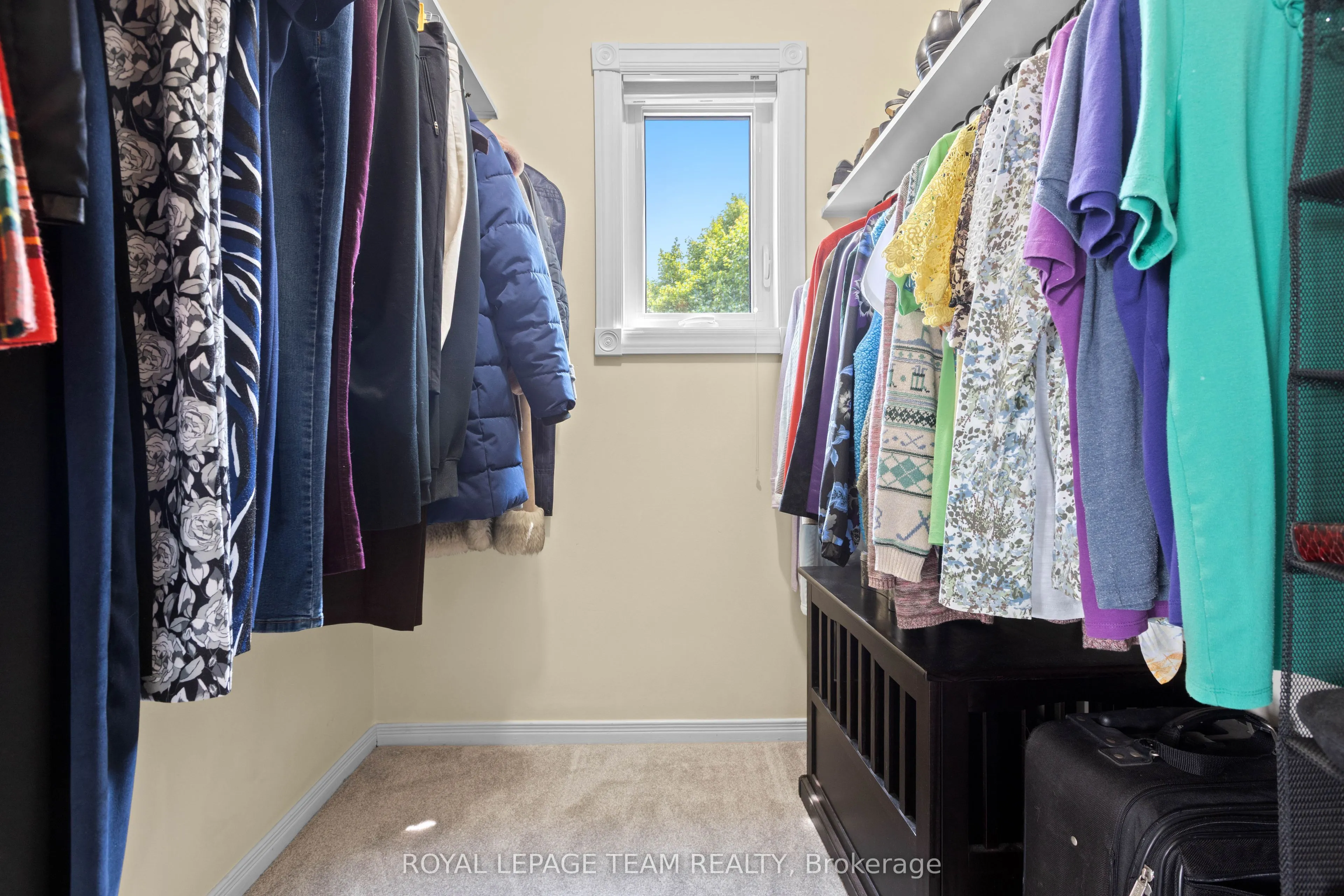 173 Equestrian Drive, Kanata, ON K2M 2C2