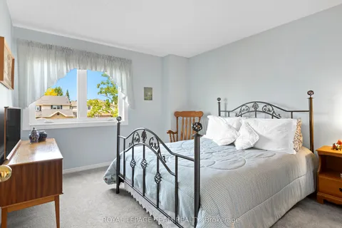 173 Equestrian Drive, Kanata, ON K2M 2C2