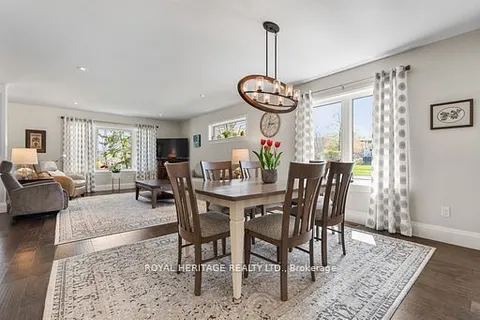 16 Regent Street, Kawartha Lakes, ON K9V 3T7