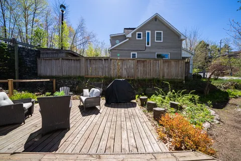 17 Waubeek Street, Parry Sound, ON P2A 1B8