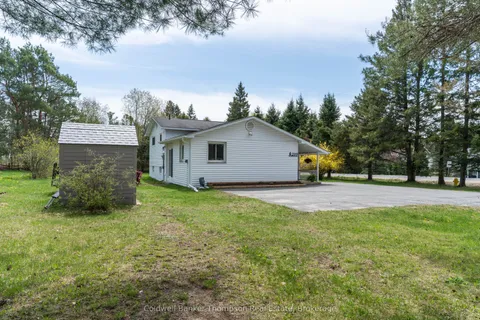 209 Ravensglen Drive, Huntsville, ON P1H 1L7