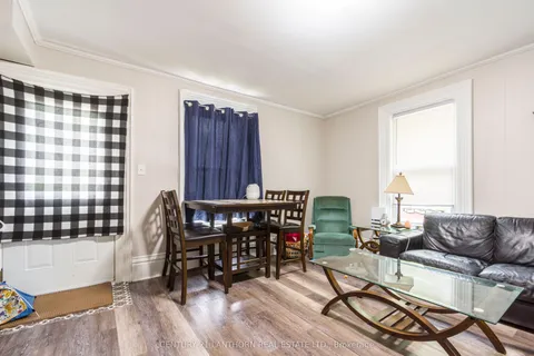 47-49 Union Street, ON K0K 2T0