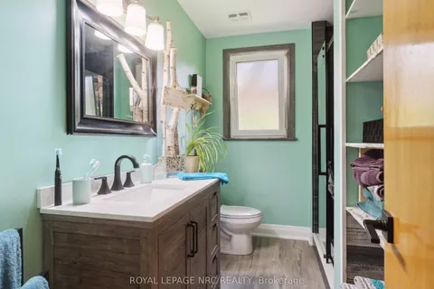 10 Riverview Boulevard, ON L2T 3L6