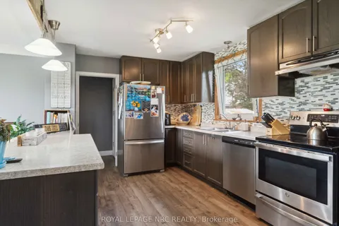 10 Riverview Boulevard, ON L2T 3L6