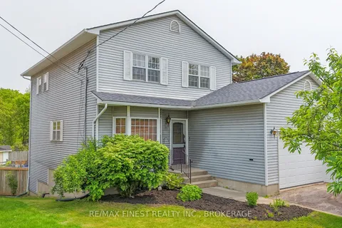465 William Street, ON K7G 3A8