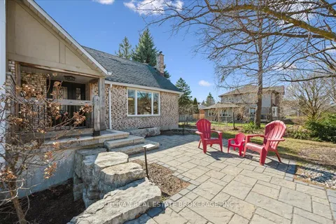 192 Dimson Avenue, Guelph, ON N1G 3C6