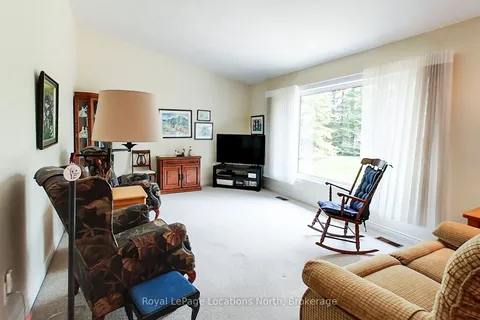 69 Fairway Avenue, ON N4L 1X8