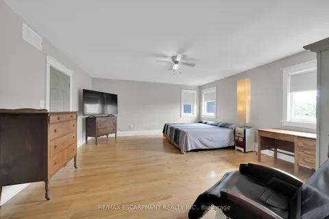 550 Beach Boulevard, ON L8H 6X3