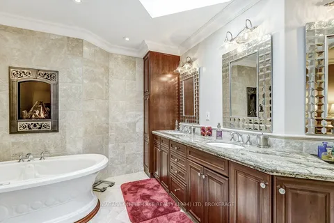 629 Simcoe Street, ON L0S 1J0