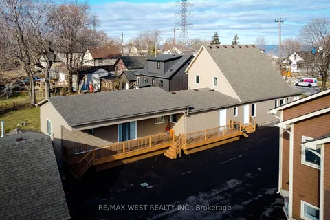 184 Beach Boulevard, ON L8H 6V9