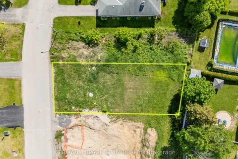 105 Alma Street, ON K0G 1J0