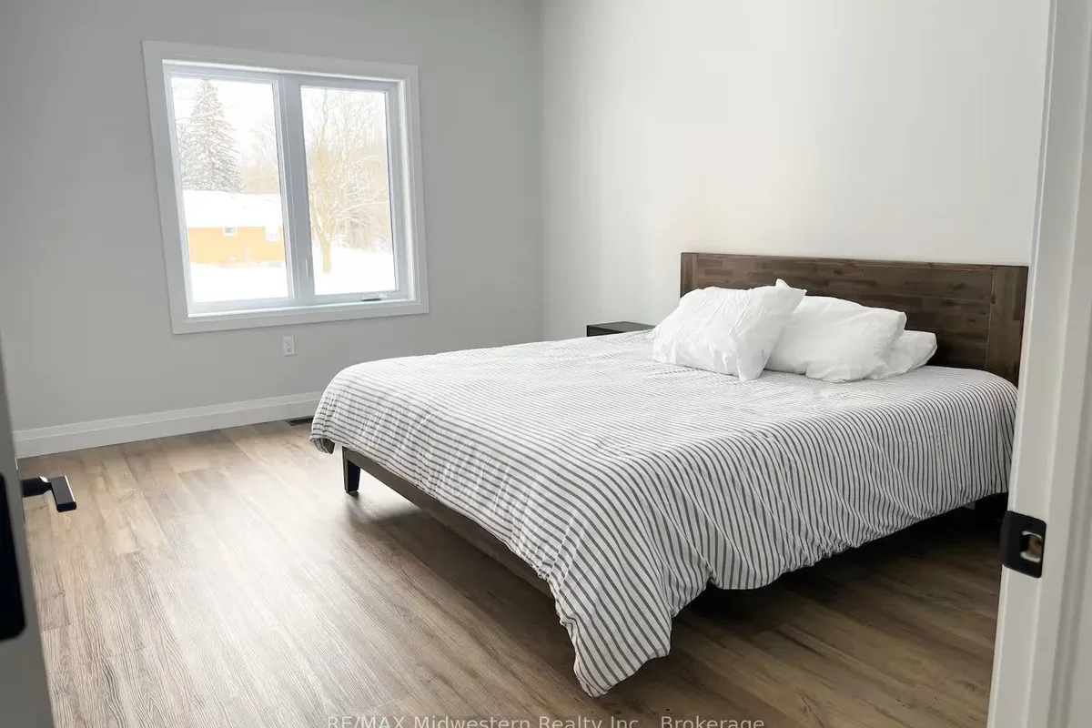 23 William Street, ON N0G 1M0