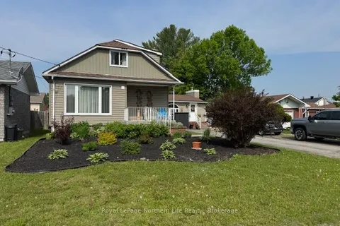 269 Levesque Street, ON P2B 3A3