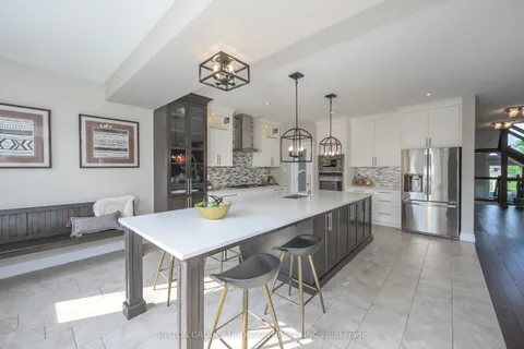 1070 Melsetter Way, London North, ON N6G 0S4