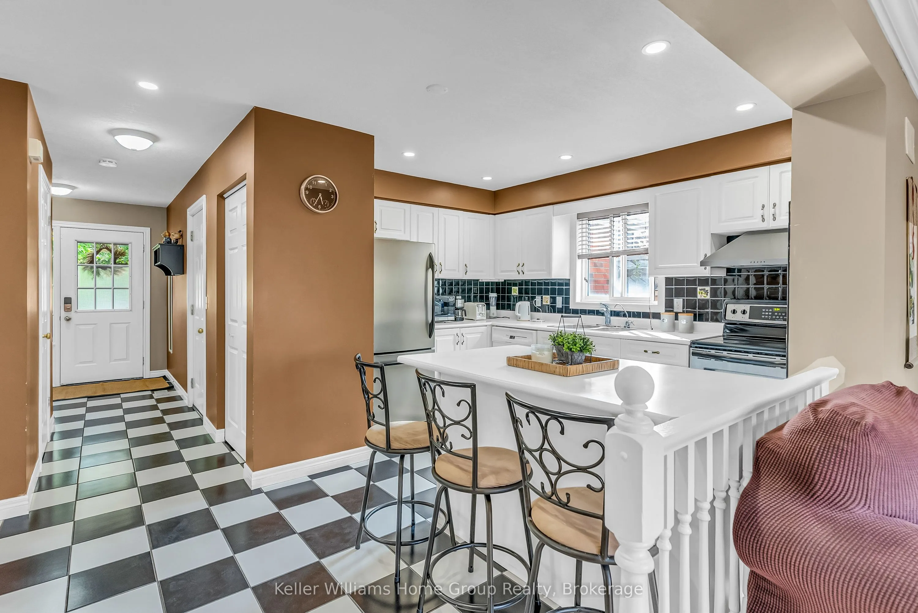 7 Evans Drive, Guelph, ON N1L 1L8
