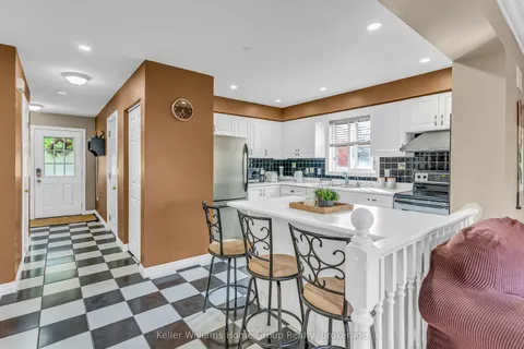 7 Evans Drive, Guelph, ON N1L 1L8