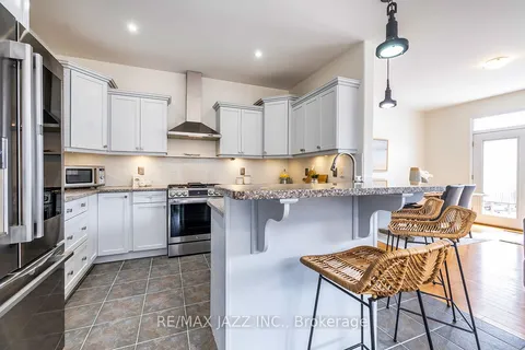 42 MCAULEY Drive, ON K8V 4C9