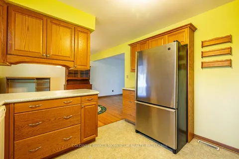 82 Mcdonald Avenue, ON L2V 3E7