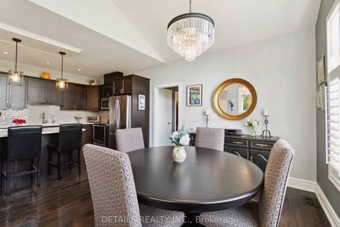 176 Malcolms Way, ON K7A 4S7