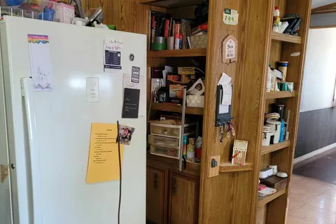 9839 Lakeshore Road, ON N0M 1T0