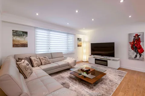 212 Lockhart Drive, ON L2T 1X1