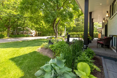 212 Lockhart Drive, ON L2T 1X1